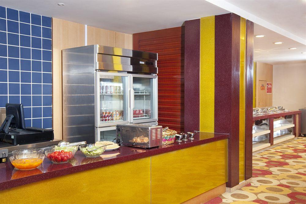 Holiday Inn Express Tianjin Dongli, An Ihg Hotel Esterno foto