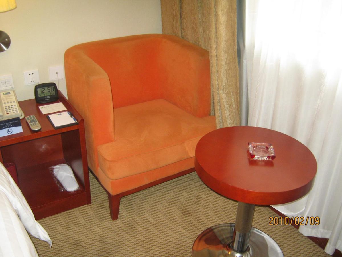 Holiday Inn Express Tianjin Dongli, An Ihg Hotel Esterno foto