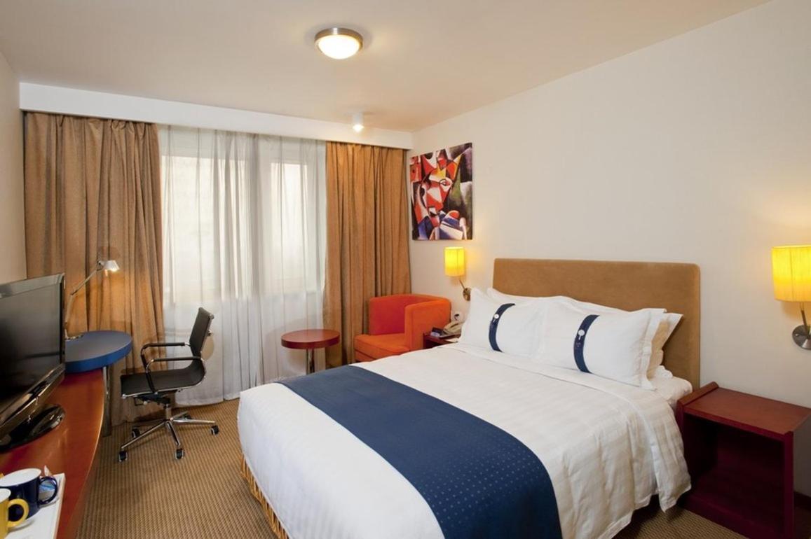 Holiday Inn Express Tianjin Dongli, An Ihg Hotel Esterno foto
